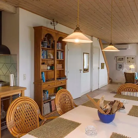 Skaerven Beachfront
