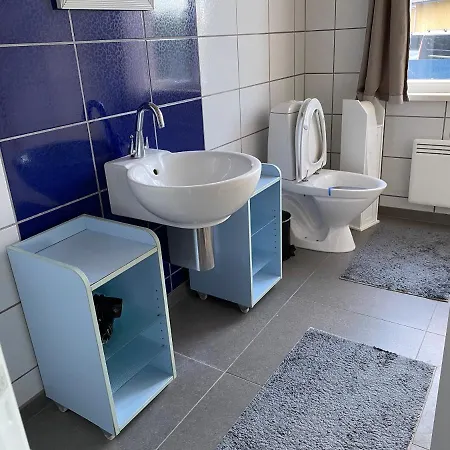 Skaerven Beachfront And *