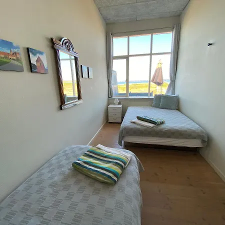 Skaerven Beachfront Daire *