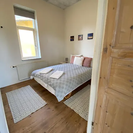 Lägenhet Skaerven Beachfront And *