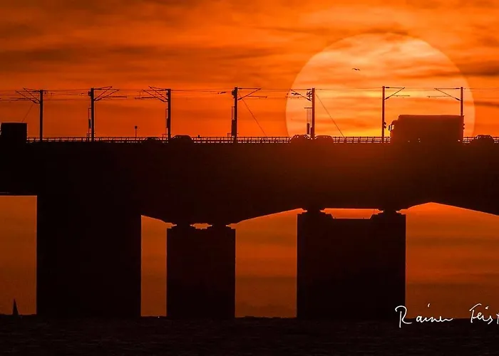 Skaerven Beachfront And Apartman *