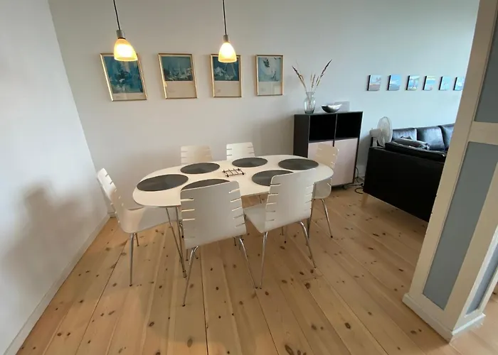 Apartman Skaerven Beachfront And *